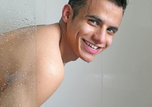 Waxing Men